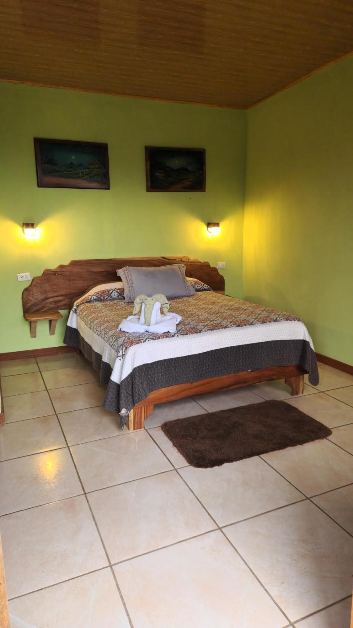 Twin Palms Lodge モンテベルデ 部屋 写真